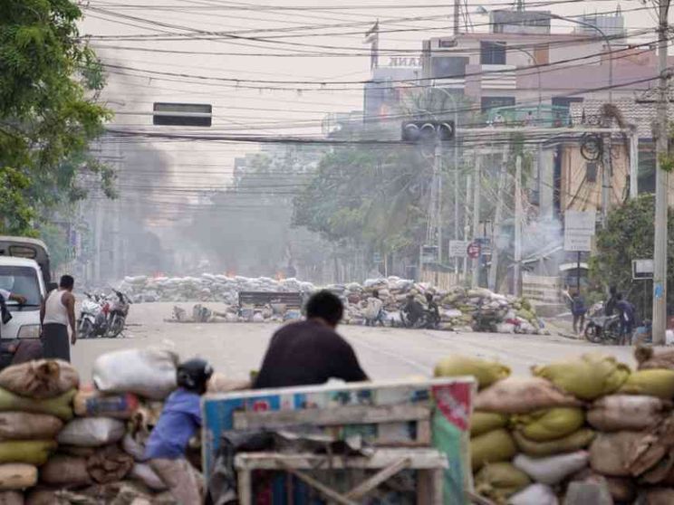 Dall'Ue sanzioni a 11 funzionari. Almeno 250 le vittime della repressione