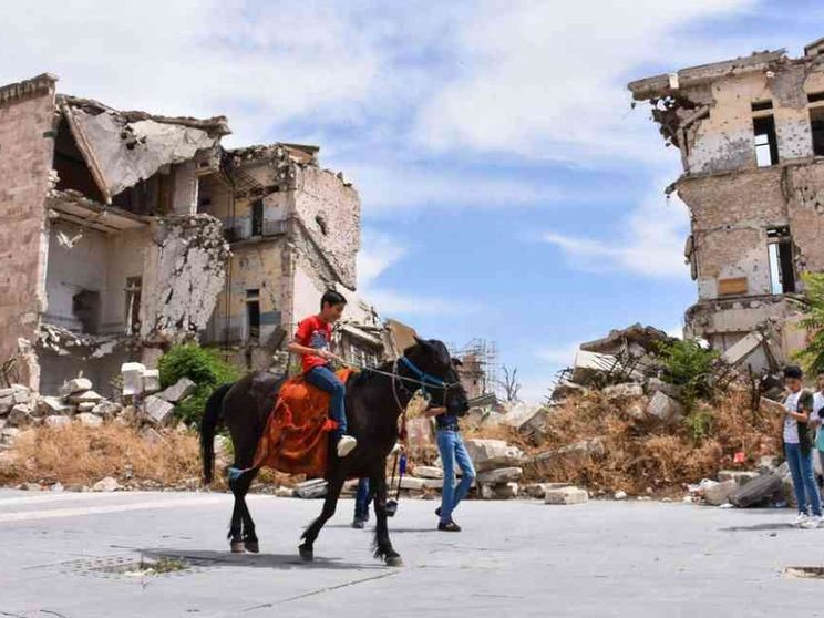 In una Aleppo stremata un pasto caldo fa la differenza