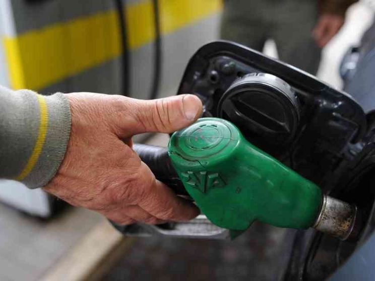 La benzina ha già superato il "picco": i consumi pre-Covid non torneranno più
