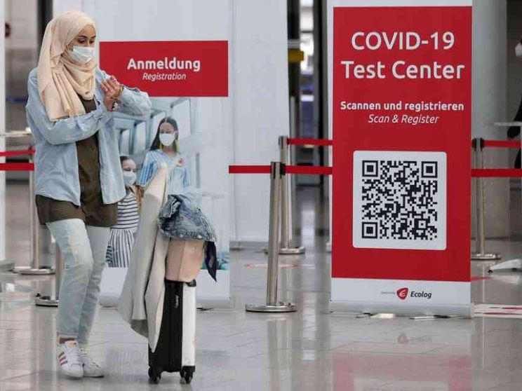 I paradisi turistici invasi dai vaccinati: è già polemica