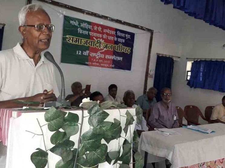 Pasqua in cella per padre Stan. «Siamo indignati»