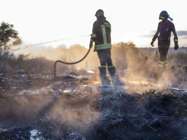 Nella Terra dei fuochi tornano i roghi. Il covid non ferma i criminali