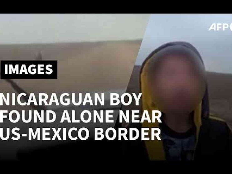 Chi è il bambino abbandonato al confine tra Usa e Messico