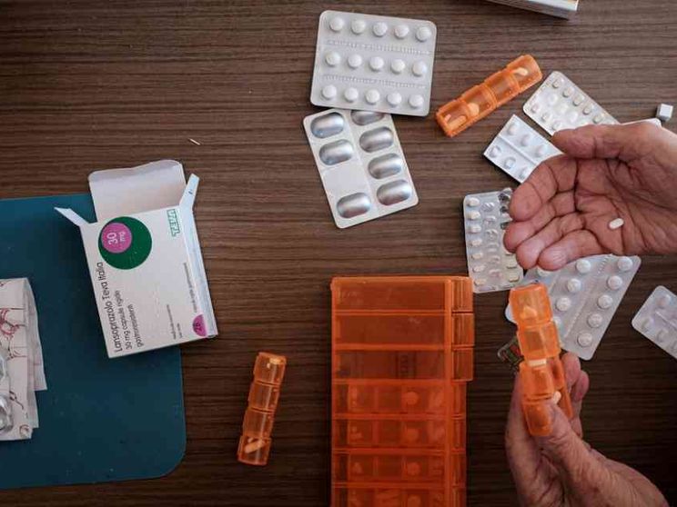 Consegna farmaci a domicilio: servizi comodi ma serve una norma chiara