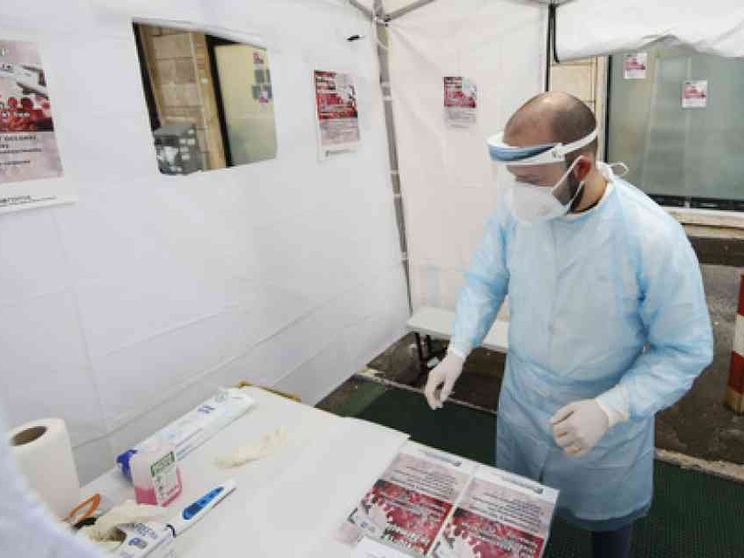 Cure domiciliari, si muove la politica