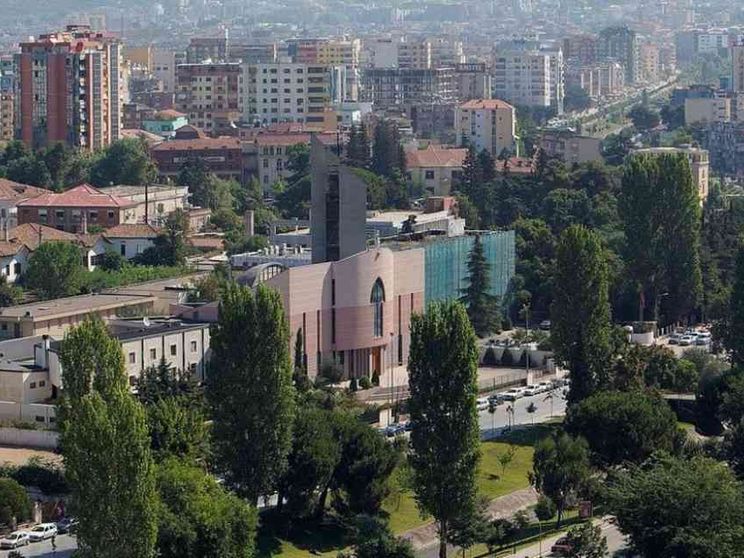 Albania alle urne, i vescovi invitano alla partecipazione responsabile