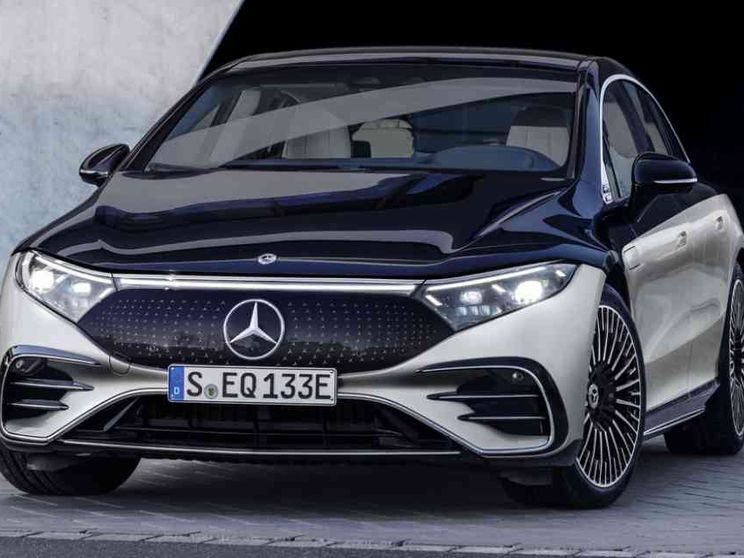 Mercedes EQS, arriva l'elettrica dei record