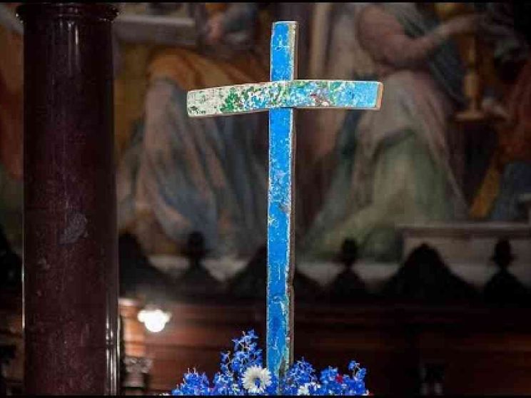 La veglia per i migranti morti nell’indifferenza: «Si torni a soccorrere»