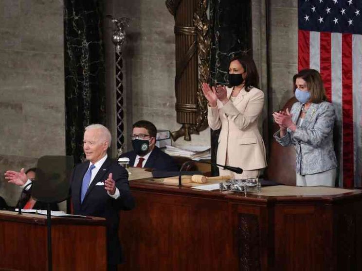 I primi 100 giorni di Biden alla Casa Bianca: ecco il piano per le famiglie