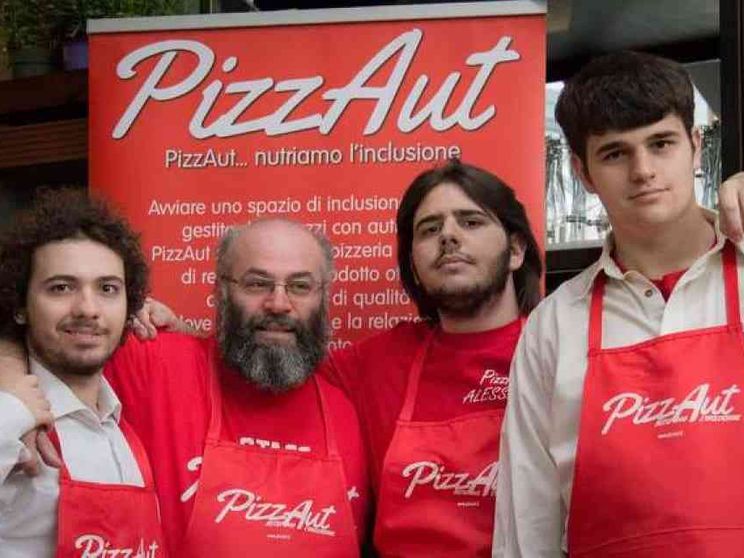 Matteo, il ragazzo “speciale” che sarà il cuoco (assunto) a PizzaAut