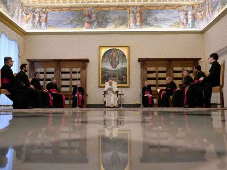 Il Papa: contemplare è un modo di essere, è "respiro" e relazione con Dio