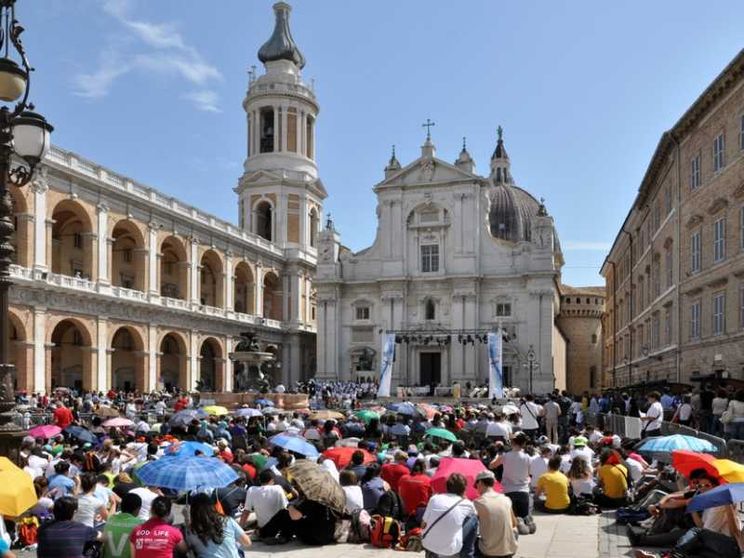 Loreto, la maratona dei santuari guidata dall'Italia
