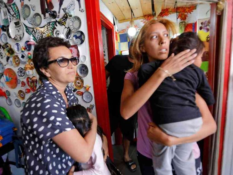 La lunga notte nei rifugi con i bambini
