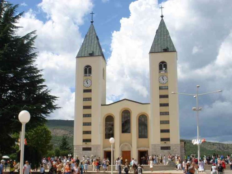 Medjugorje prega per la fine della pandemia