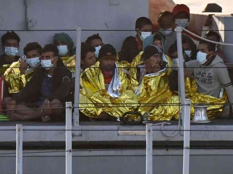 A Lampedusa conosciamo le vere storie di migranti