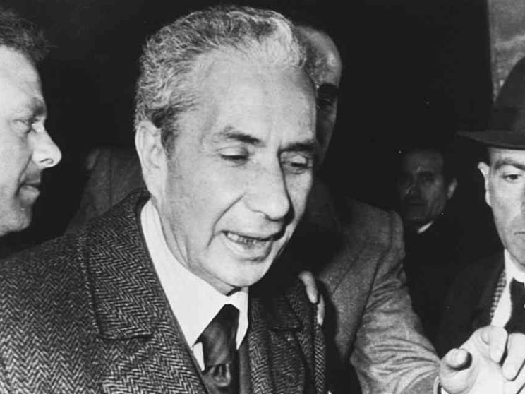 Fascismo, comunismo, fratellanza universale: online il Moro che non ti aspetti