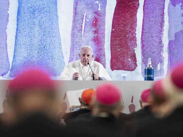 Papa Francesco sprona la Cei: avviare il cammino sinodale
