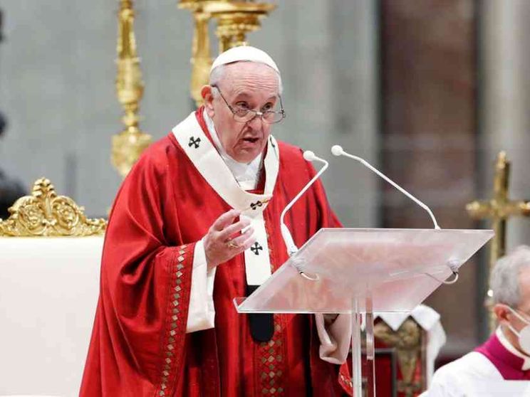 Il Papa: è tempo di riversare la misericordia sul mondo