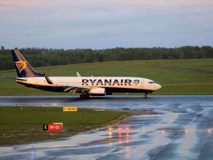 Dall'Ue sanzioni per l'aereo dirottato. Chiesto il rilascio del reporter