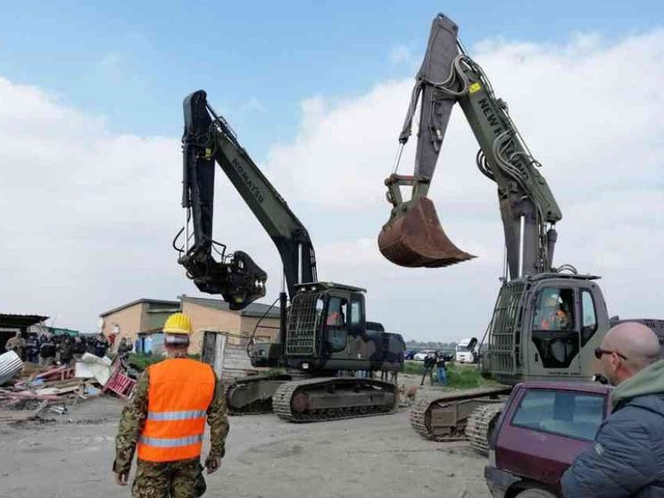Borgo Mezzanone, adesso si cambia