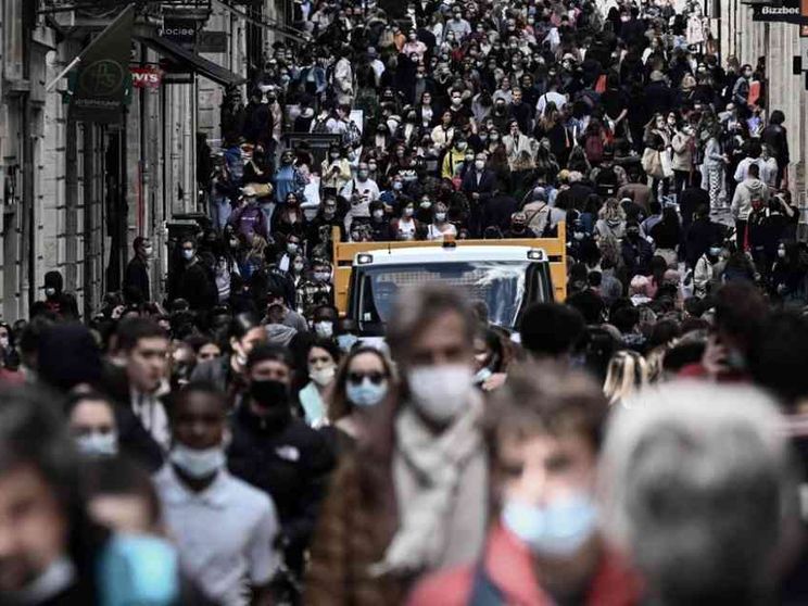 Via libera dall'Europarlamento al Green pass Ue. In vigore dal primo luglio