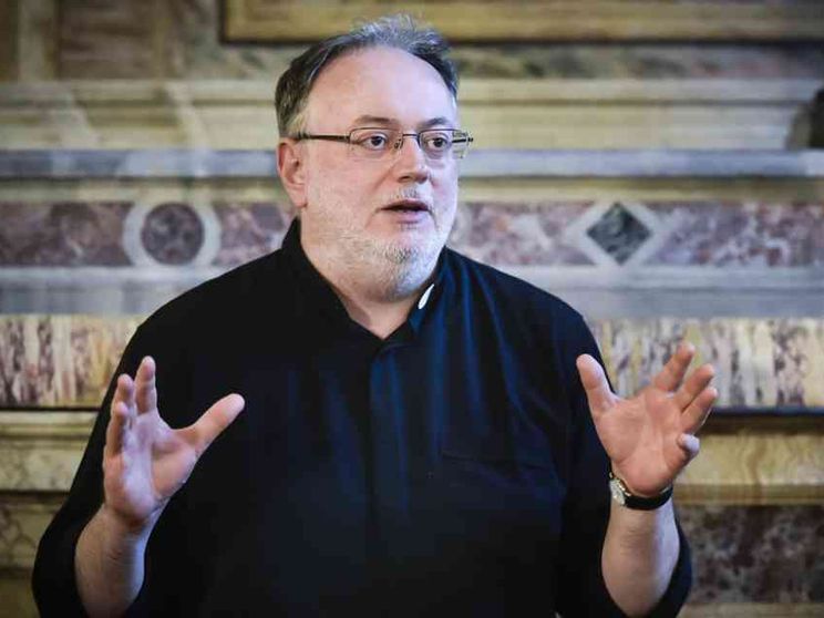 Il dono di don Fabio Rosini: saper trasmettere la fede con tutti gli strumenti