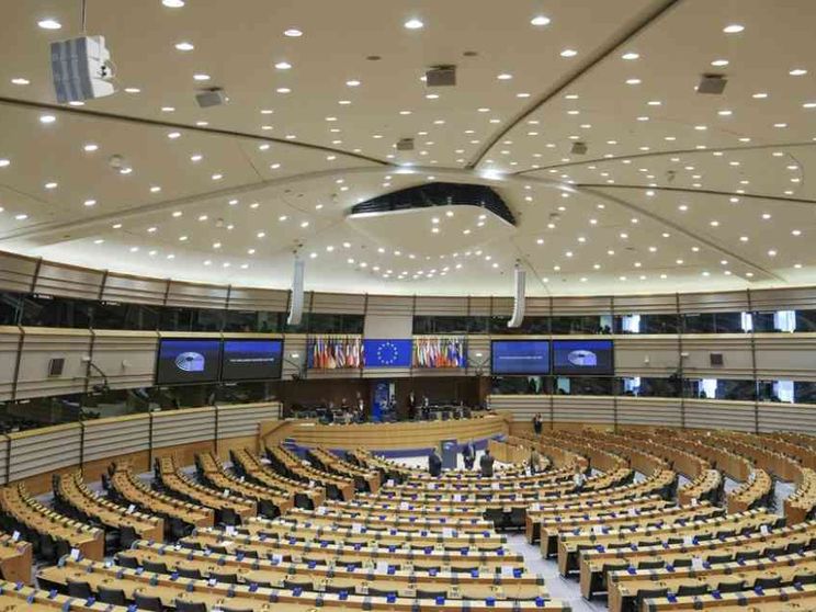 "Diritto" all'aborto, il no dei vescovi dell'Unione Europea