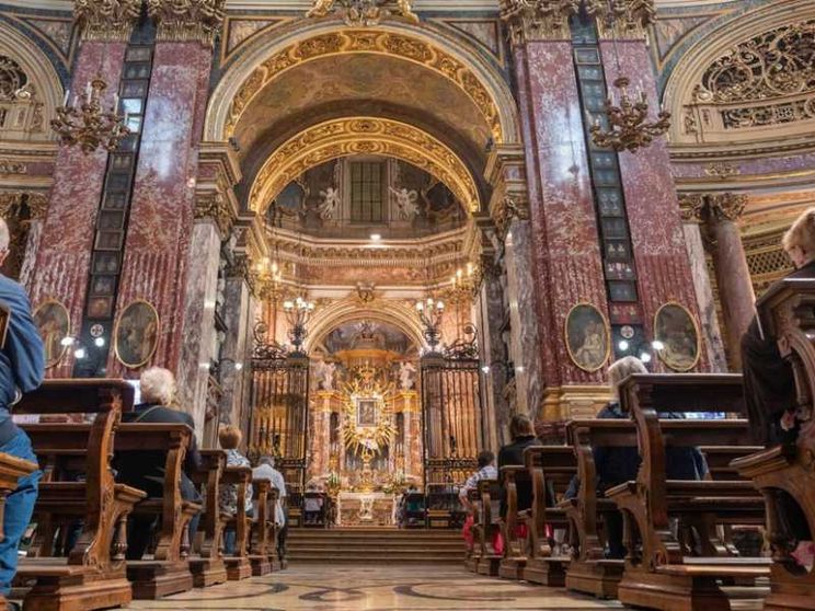 Le Messe in diretta tv e social di domenica 20 giugno