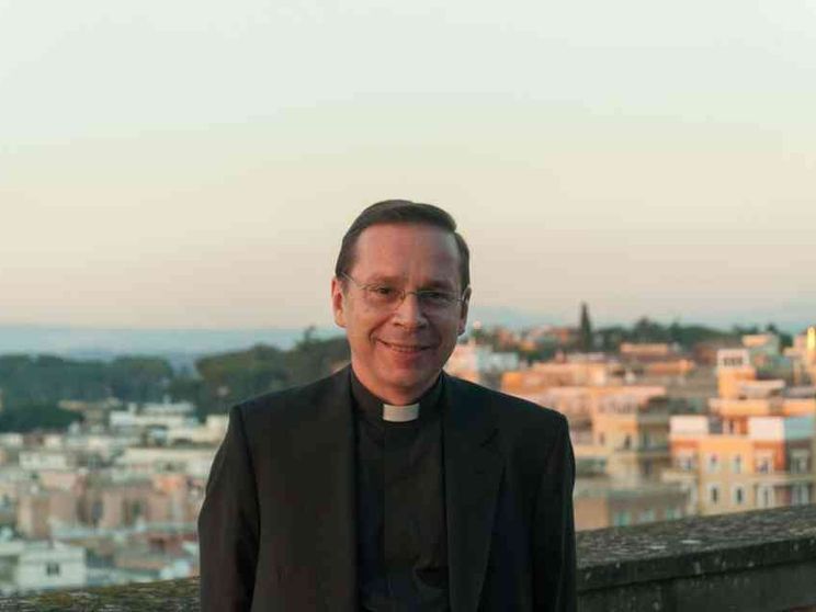 Fazio: possiamo cambiare il mondo da dentro