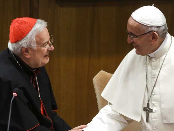 L'operazione di papa Francesco: la preghiera e gli auguri di Bassetti