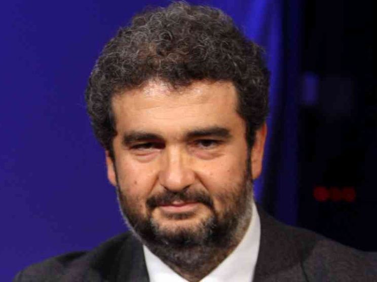 Mossa oltre l'antipolitica