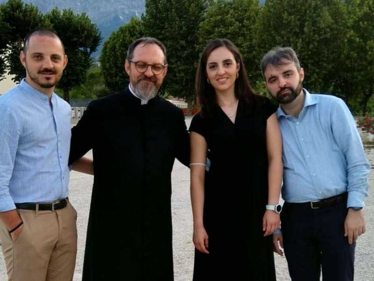 Don Luigi, vedovo con tre figli diventato sacerdote a 61 anni