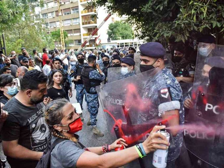 Il Libano è in ginocchio e l'ultima ondata di Covid sarà una bomba a orologeria