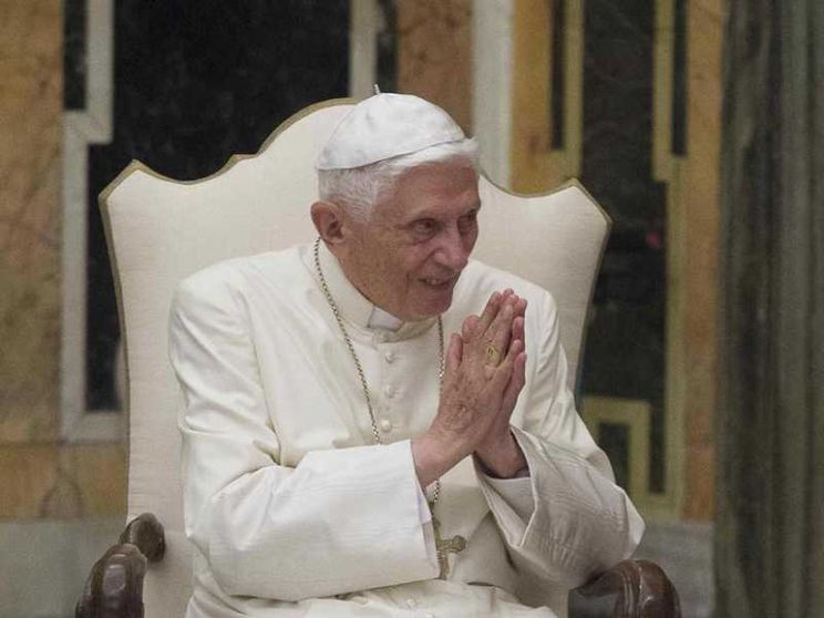 Benedetto XVI: la Chiesa si esprima con "cuore e spirito", non con le "funzioni"