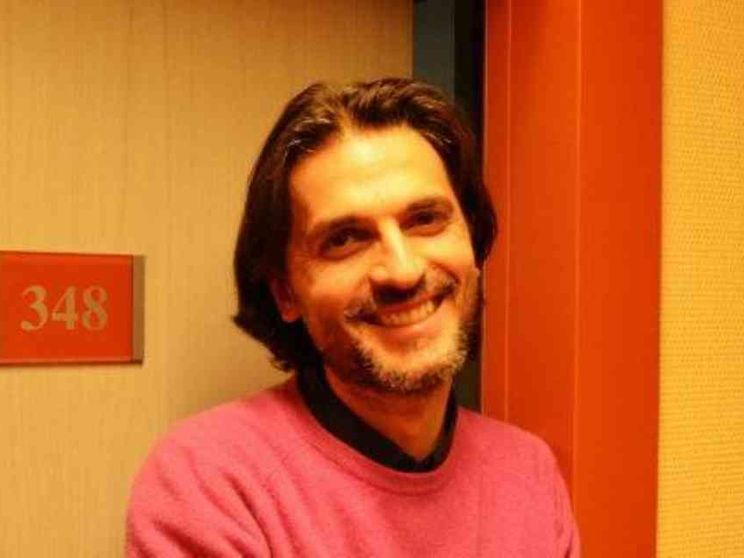 Attenti alle foto sfuocate e parziali della scuola