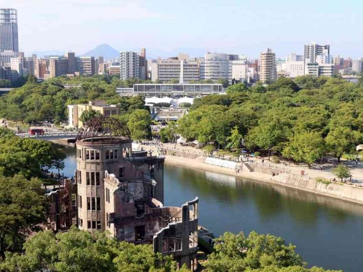 Sul sole di Hiroshima l'eclissi della memoria