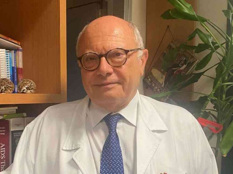 L’infettivologo Galli: «Bastava imparare dalla peste»