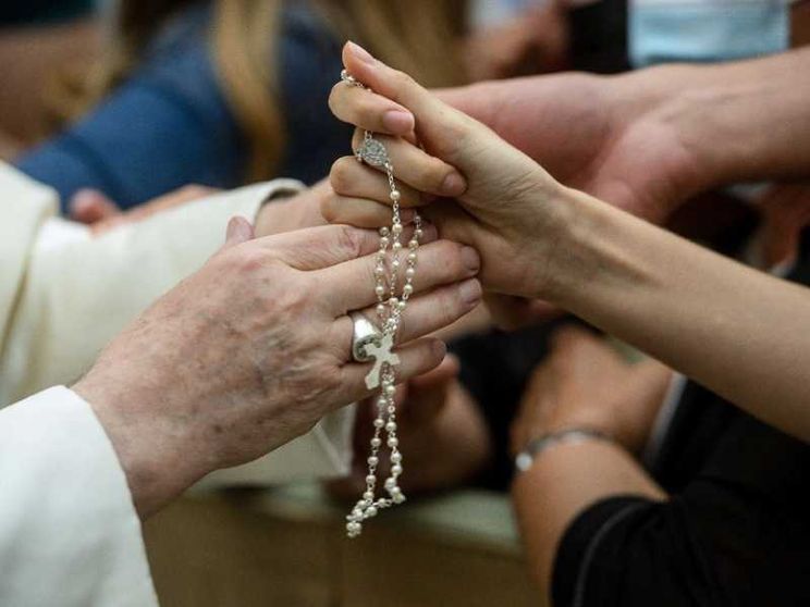 Il Papa: dopo la pandemia ripartire con responsabilità e senza egoismi