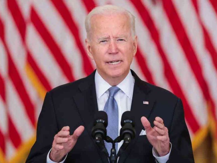 Biden non ferma la caduta. E il Senato vuole indagare sul ritiro