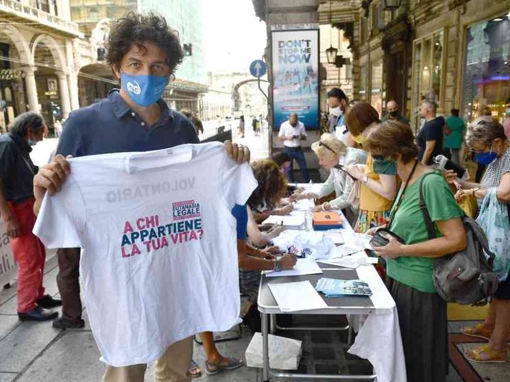 I Medici cattolici: all’eutanasia rispondiamo con la cura di chi soffre