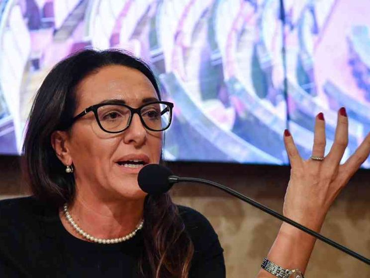 La senatrice Valente: «Donne uccise, un fallimento dello Stato»