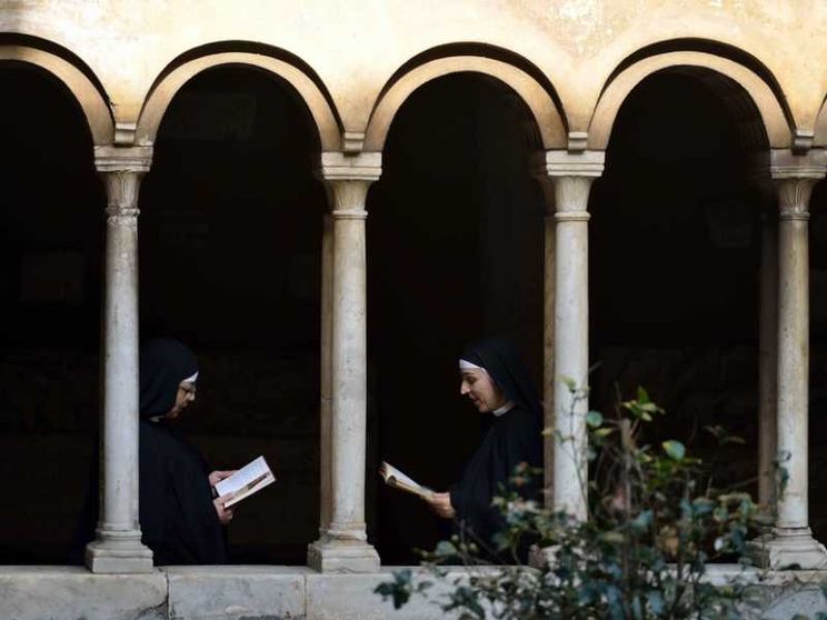 Nei monasteri di tutto il mondo una «rete di preghiera» per il Sinodo