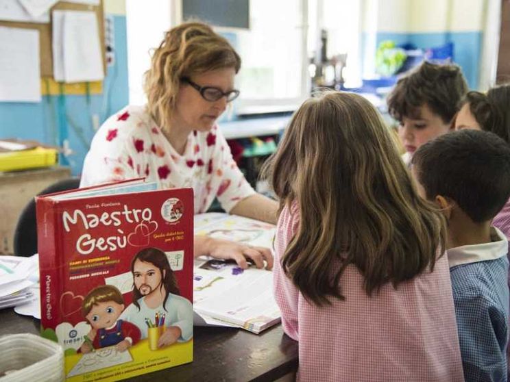Insegnamento religione cattolica, incontro tra la Cei e i sindacati della scuola