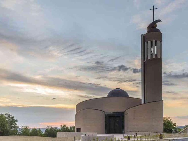 A Urbino il nuovo santuario del Sacro Cuore. Ecco la sua storia