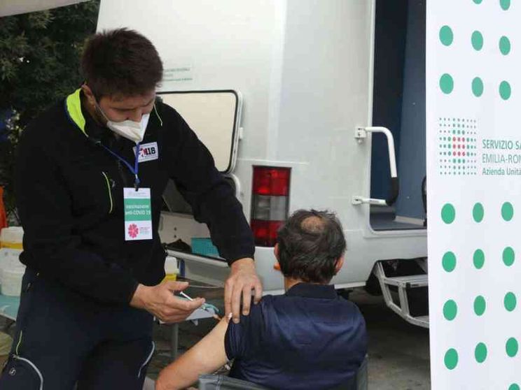 La vaccinazione funziona (ma bisogna saper leggere i numeri)