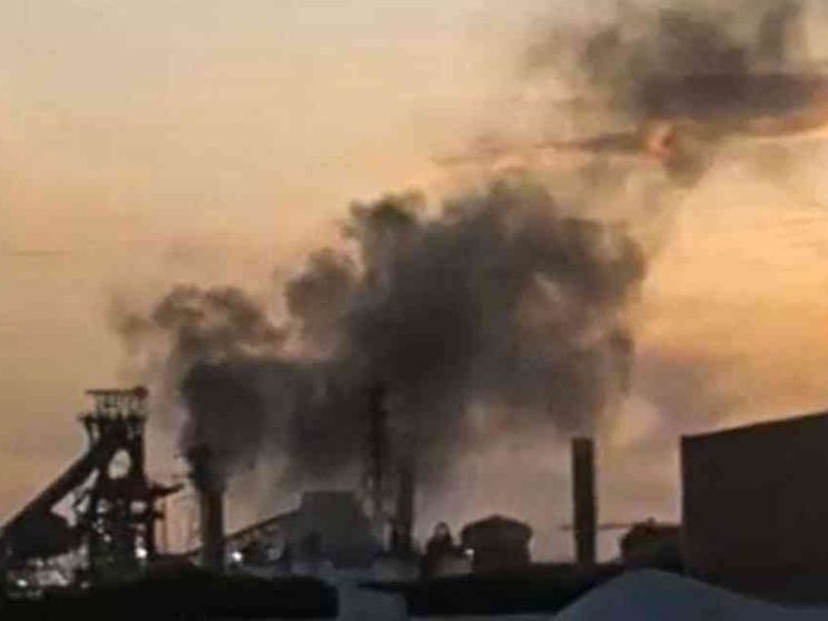 I genitori di Taranto: stop morti. E raccontano l'inquinamento in 60 foto