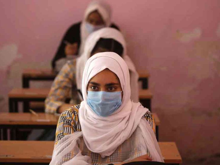 10 immagini per vedere la scuola, vicina o lontana