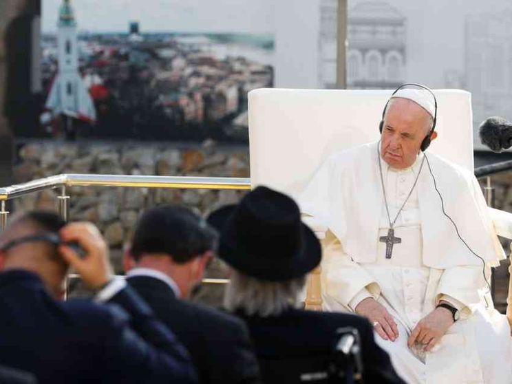 Il Papa alla comunità ebraica: nella Shoah atti indicibili di disumanità