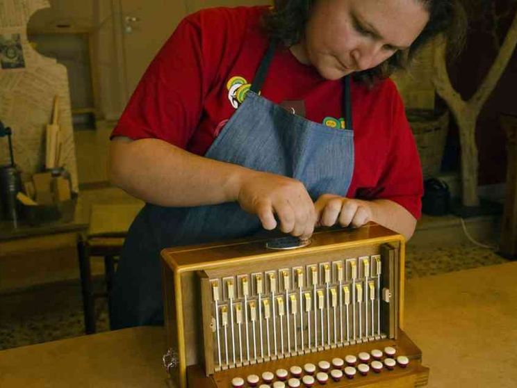 Melodia di una storia familiare nella fisarmonica di Francesca