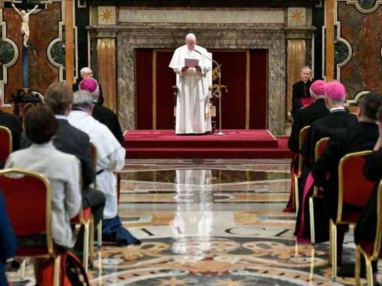 Il Papa: i catechisti siano creativi, non ripetitivi